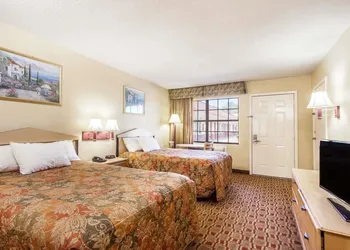Days Inn by Wyndham Yazoo City hotel thumbnail 3