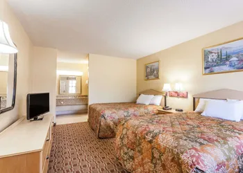 Days Inn by Wyndham Yazoo City hotel thumbnail 5