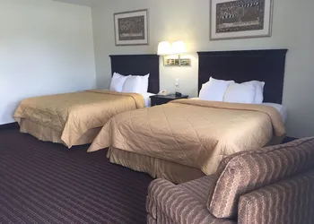 Budget Inn Farmington hotel thumbnail 2