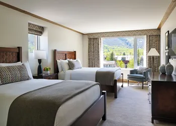 Residences at the Little Nell hotel thumbnail 8