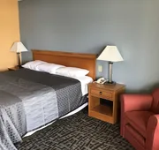 Carolina Inn & Suites of Lake Norman hotel detail image 7