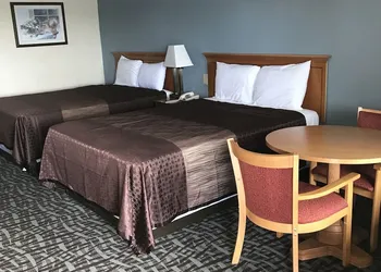 Carolina Inn & Suites of Lake Norman hotel thumbnail 8
