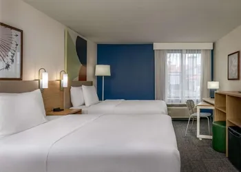 Spark by Hilton Louisville Airport hotel thumbnail 3