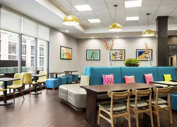 Home2 Suites by Hilton NY Long Island City/Manhattan View hotel thumbnail 7