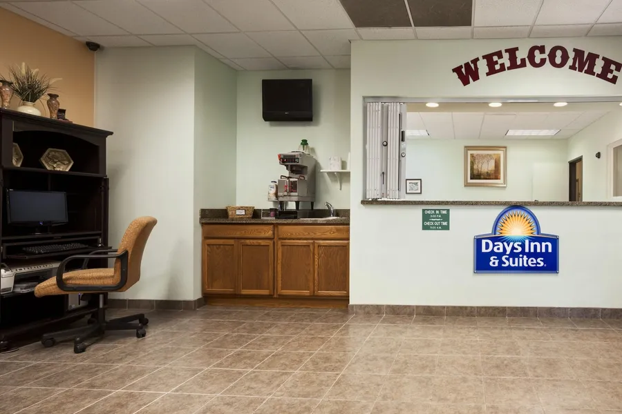 Days Inn & Suites by Wyndham Columbus NE hotel detail image 2