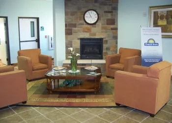 Days Inn & Suites by Wyndham Columbus NE hotel thumbnail 3