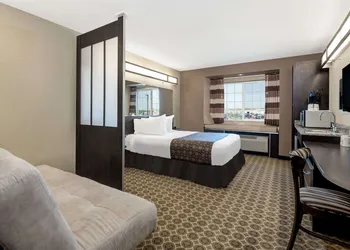 Microtel Inn & Suites by Wyndham Williston hotel thumbnail 7