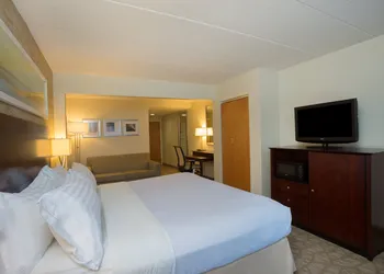 Holiday Inn Baltimore BWI Airport by IHG hotel thumbnail 2