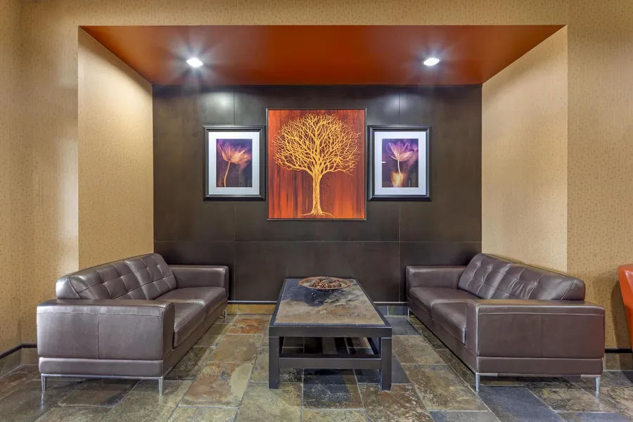 Best Western Bonnyville Inn & Suites hotel detail image 2