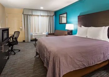 Best Western Apricot Inn hotel thumbnail 4