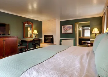 Baugh Motel, SureStay Collection by Best Western hotel thumbnail 5