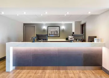 Best Western Plus Brandon Inn hotel thumbnail 2