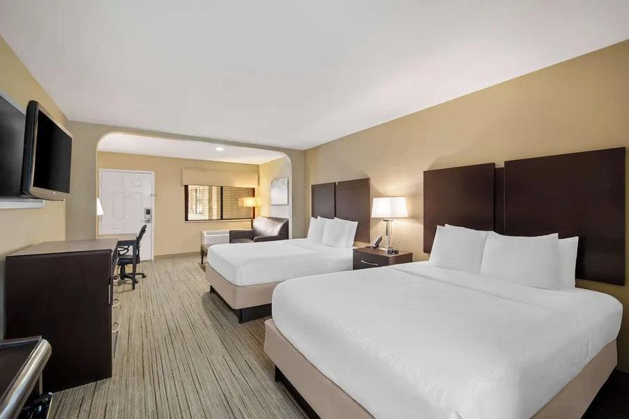 Best Western Cedar Inn hotel detail image 6