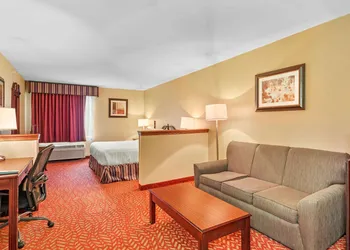 Best Western Clearlake Plaza hotel thumbnail 3