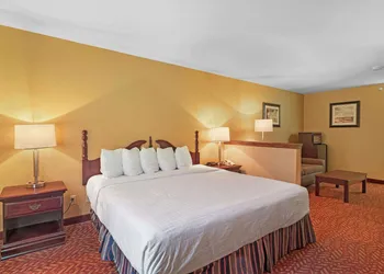 Best Western Clearlake Plaza hotel thumbnail 4