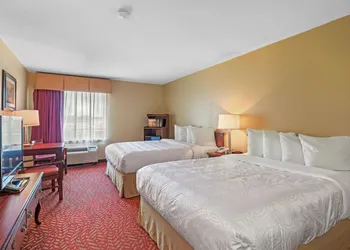 Best Western Clearlake Plaza hotel thumbnail 6