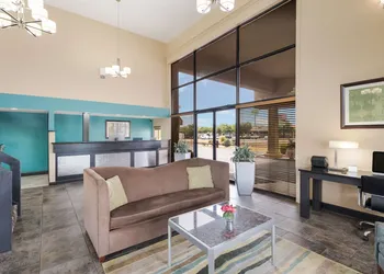 Best Western Conway hotel thumbnail 4