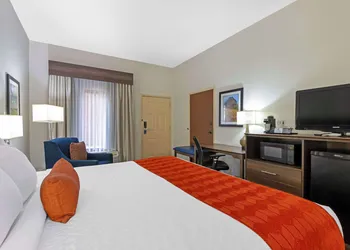 Best Western Colonial Inn hotel thumbnail 8