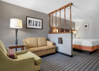 SureStay Plus Hotel by Best Western Greenwood hotel thumbnail 6