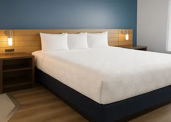 Rancho San Diego Inn & Suites hotel thumbnail 5