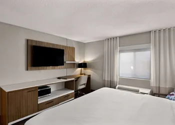 Wyndham Garden Ankeny/Des Moines hotel thumbnail 7