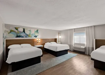 Wyndham Garden Ankeny/Des Moines hotel thumbnail 8