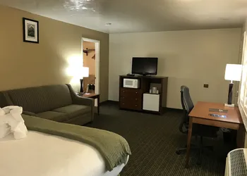 Dinosaur Inn & Suites hotel thumbnail 8