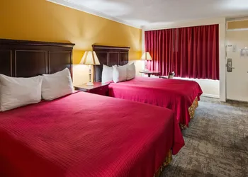 Osage Creek Lodge hotel thumbnail 2