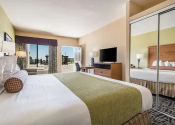 SureStay Hotel by Best Western Alice hotel thumbnail 5
