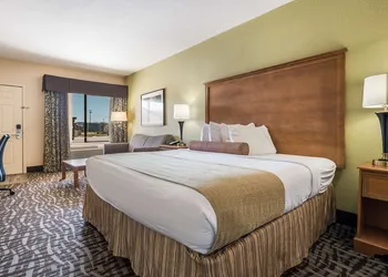 SureStay Hotel by Best Western Alice hotel thumbnail 6