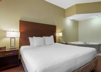 Best Western Seneca-Clemson hotel thumbnail 8