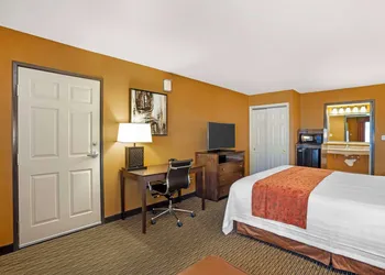 Best Western Exeter Inn & Suites hotel thumbnail 6