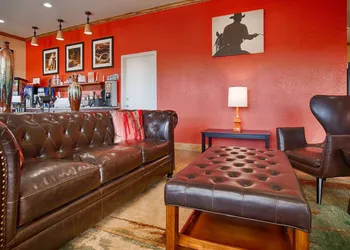 SureStay Hotel by Best Western Floresville hotel thumbnail 3