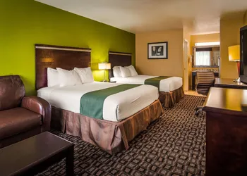 SureStay Hotel by Best Western Floresville hotel thumbnail 7