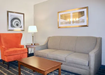 Best Western Fostoria Inn & Suites hotel thumbnail 5