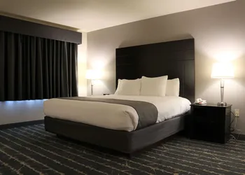 Best Western Fostoria Inn & Suites hotel thumbnail 8