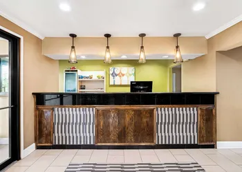 Best Western Gateway Inn hotel thumbnail 2
