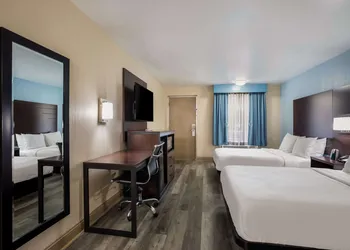 SureStay Hotel by Best Western Bardstown General Nelson hotel thumbnail 4