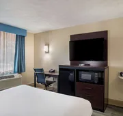 SureStay Hotel by Best Western Bardstown General Nelson hotel detail image 7