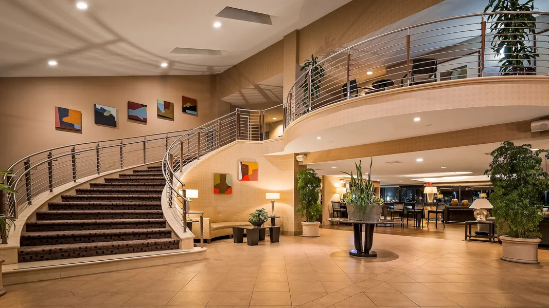 Best Western Plus Bayside Hotel hotel detail image 2