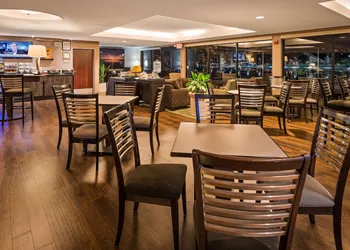 Best Western Plus Bayside Hotel hotel thumbnail 7
