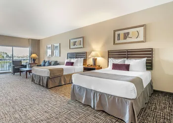 Best Western Plus Bayside Hotel hotel thumbnail 8
