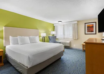 Best Western Hi-desert Inn hotel thumbnail 4