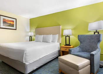 Best Western Hi-desert Inn hotel thumbnail 7
