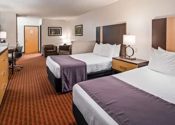Best Western Inn & Suites hotel thumbnail 5