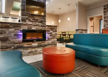 Best Western Elkhart Inn & Suites hotel thumbnail 2