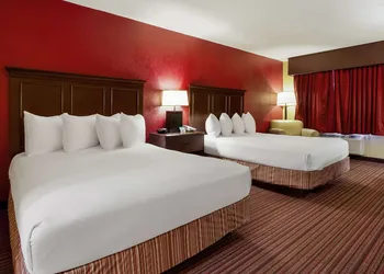 Quality Inn & Suites West Helena hotel thumbnail 6