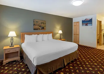 Best Western King Salmon Inn hotel thumbnail 4