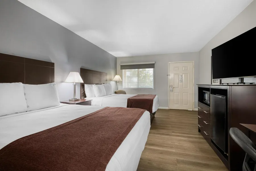 Best Western Lake Conroe Inn hotel detail image 6