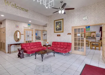 SureStay Hotel By Best Western Mission hotel thumbnail 2